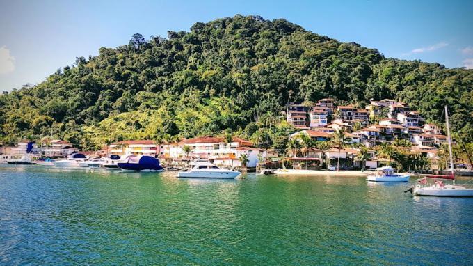 Excelente Casa Em Angra Dos Reis Condominio Com Praia E Piscina. Exterior photo